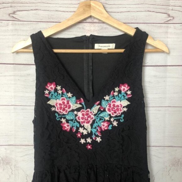 Francesca's Lace Heart Embroidered Dress M - Picture 4 of 7